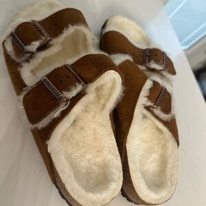 Fuzzy Birkenstocks size 39 BRAND NEW